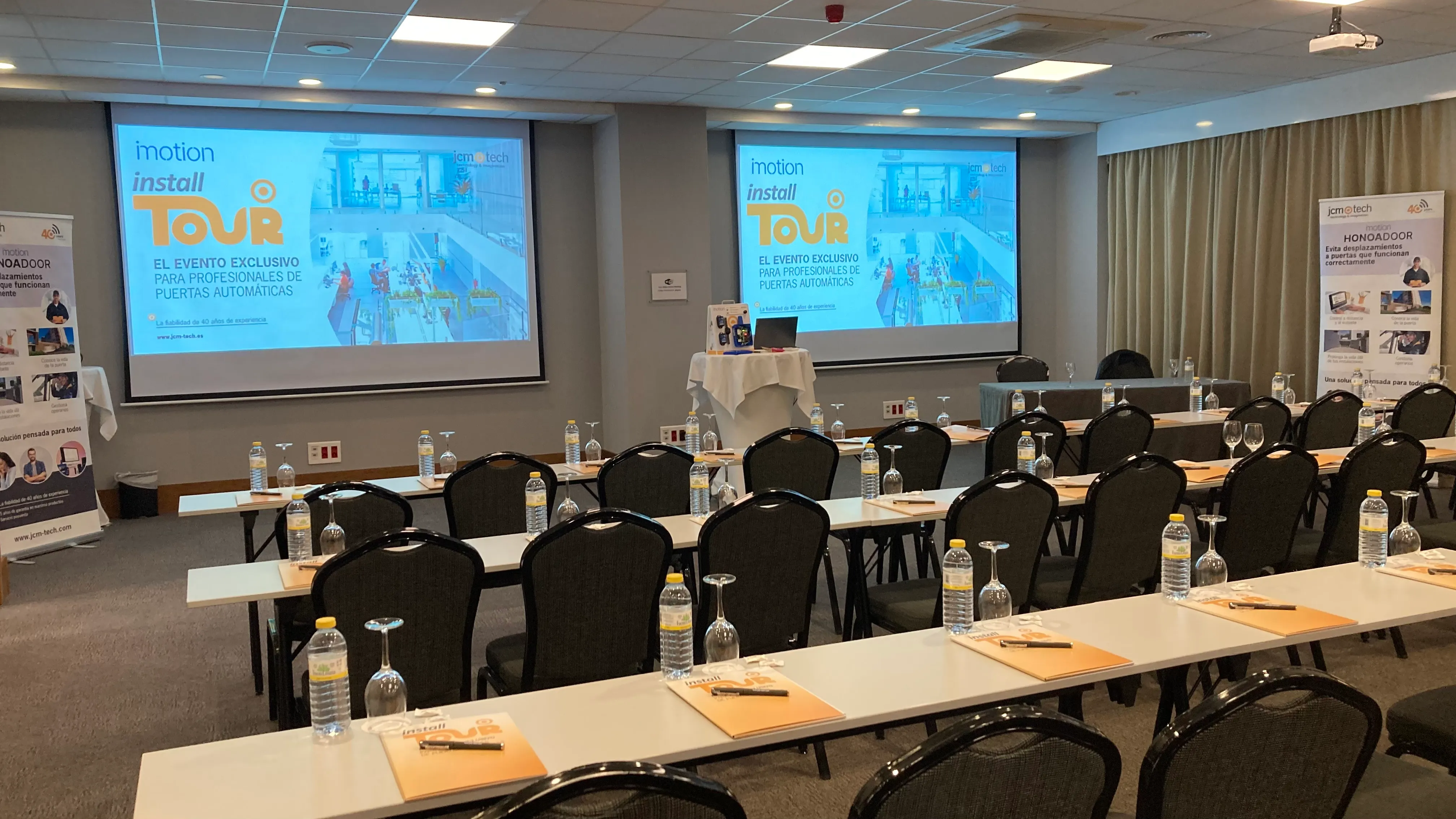 Install Tour Málaga 2024