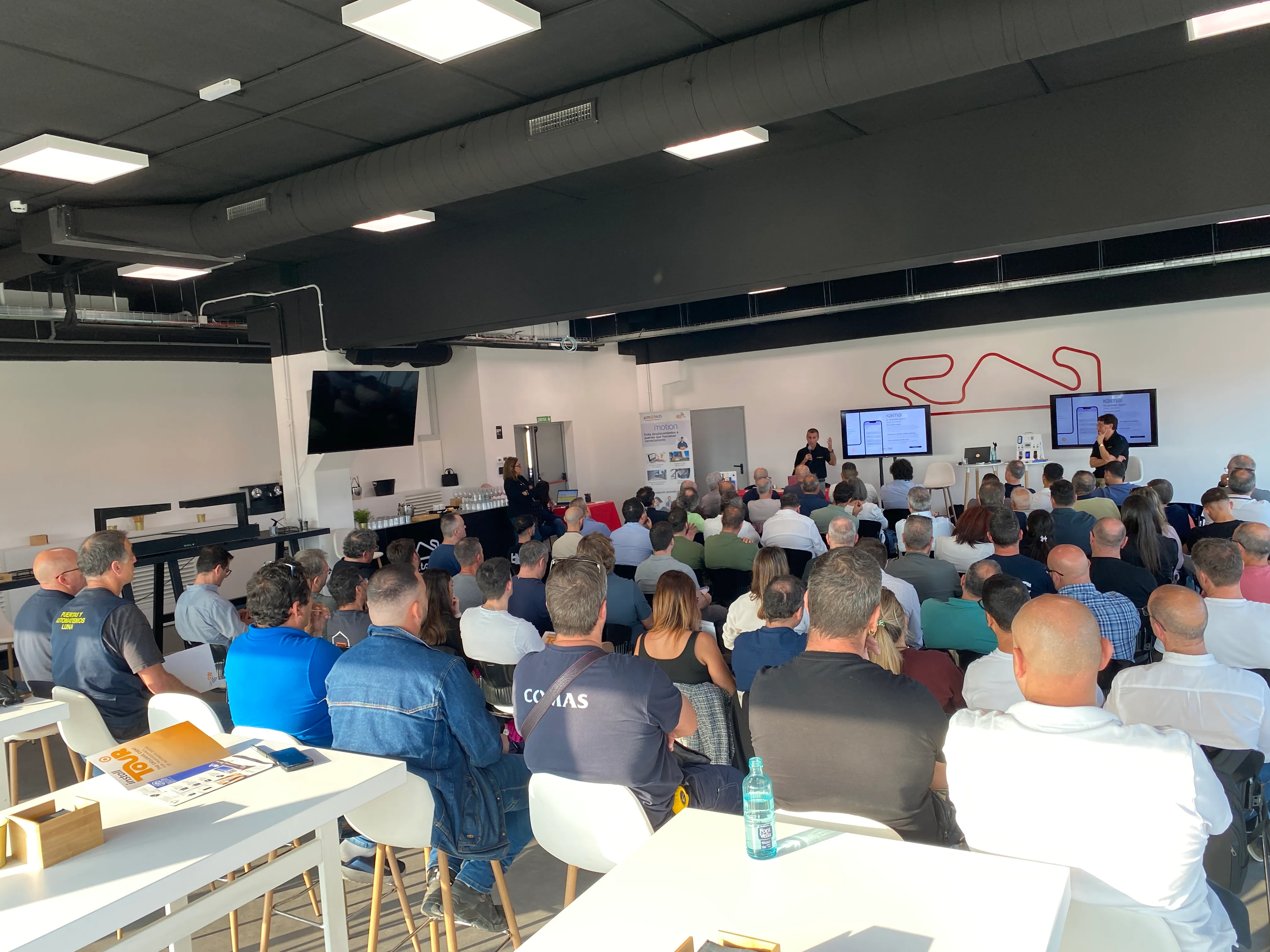 Install Tour Barcelona 2025