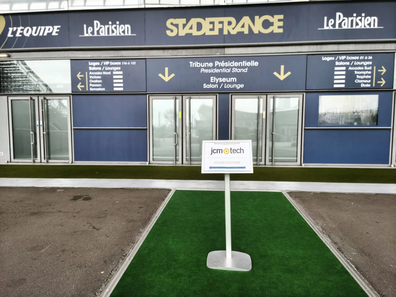 Install Tour Paris 2025