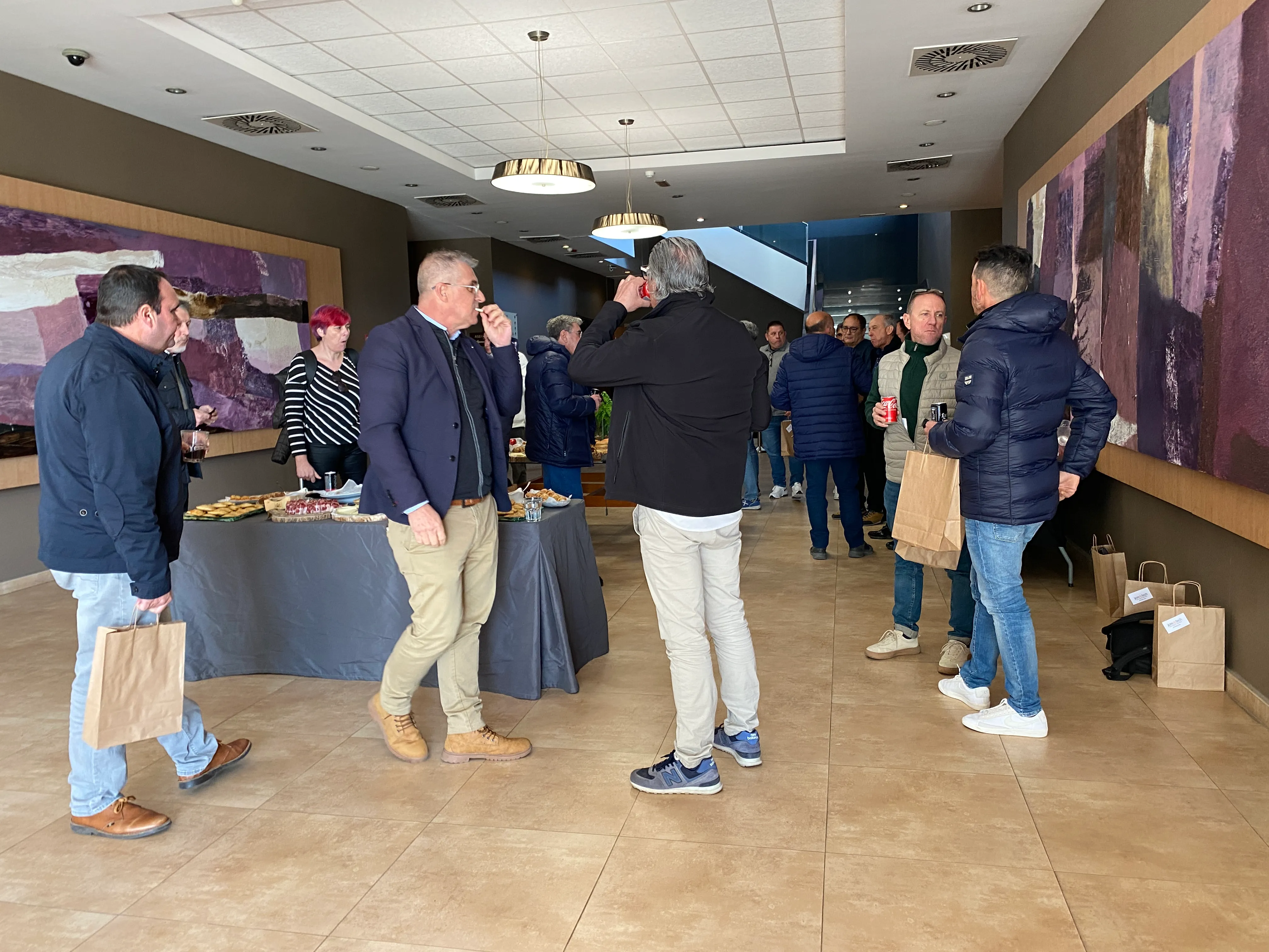 Install Tour Valencia 2024