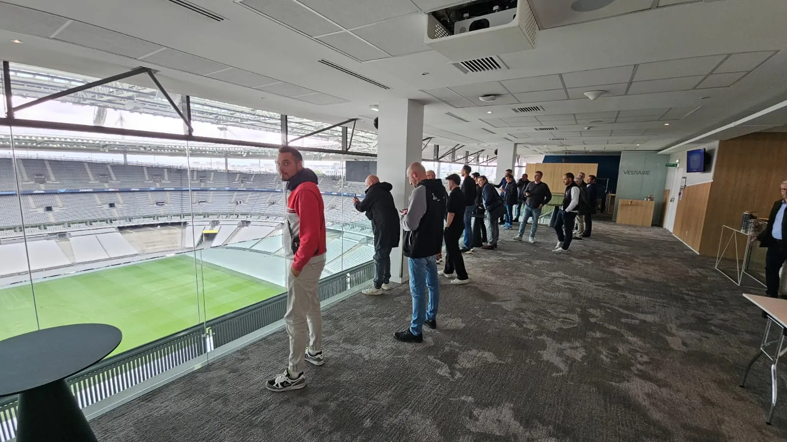 Install Tour Paris 2025