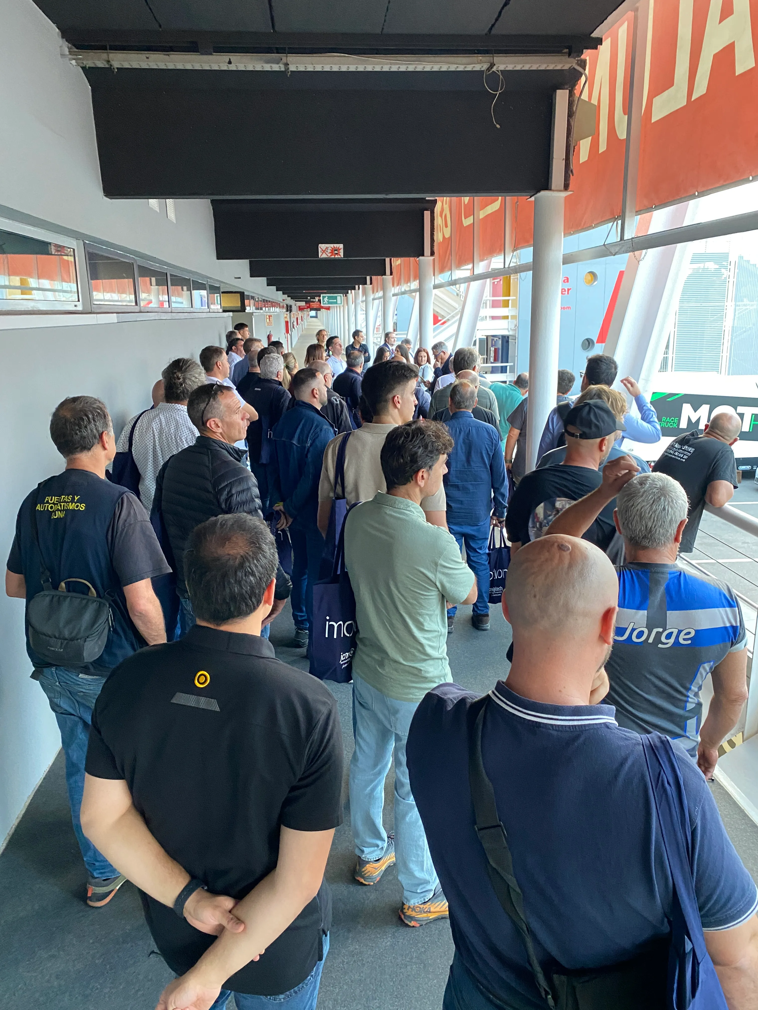 Install Tour Barcelona 2025