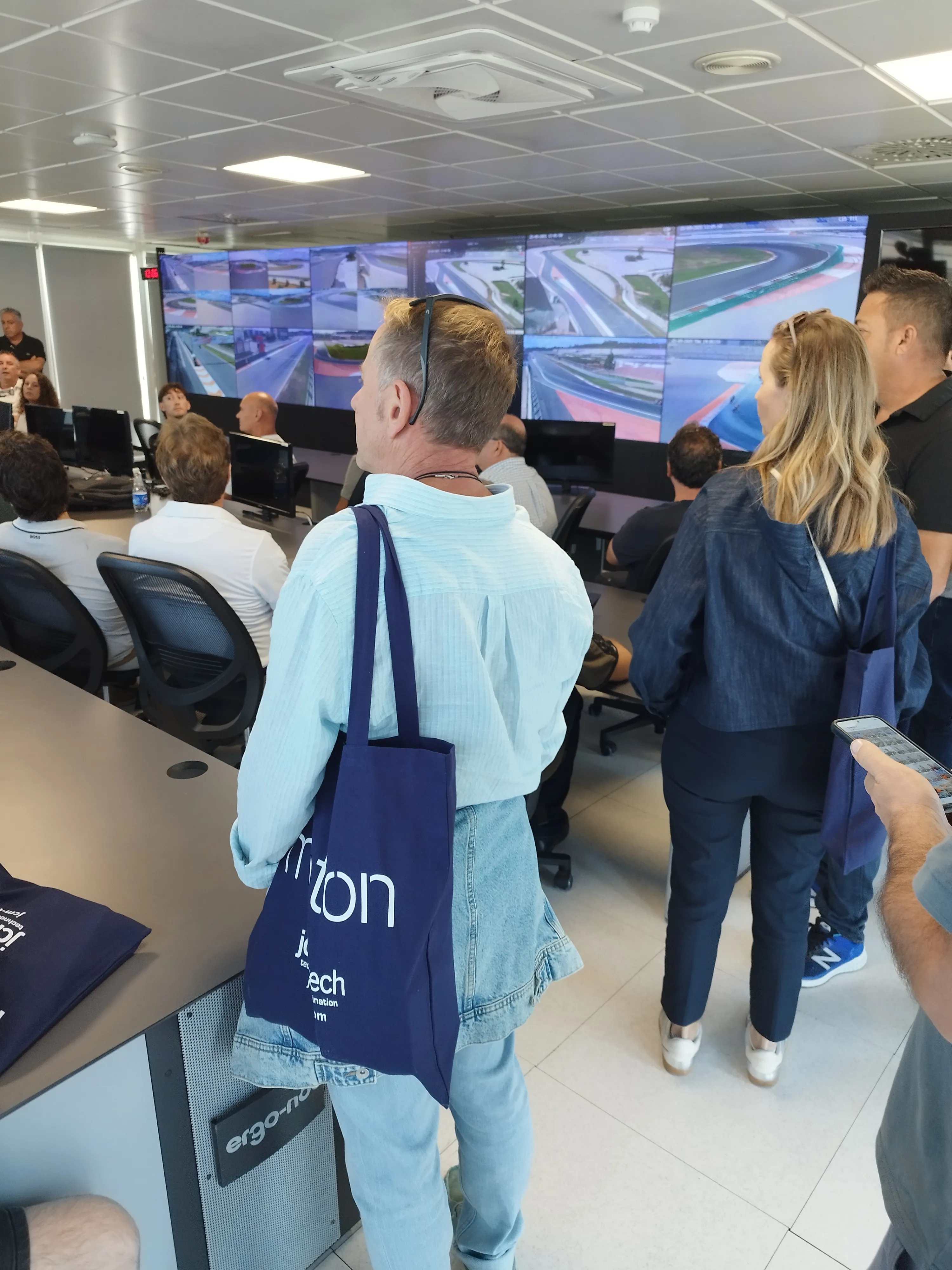 Install Tour Valencia 2025