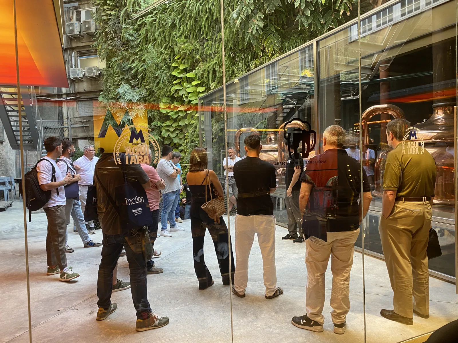 Install Tour Barcelona 2026