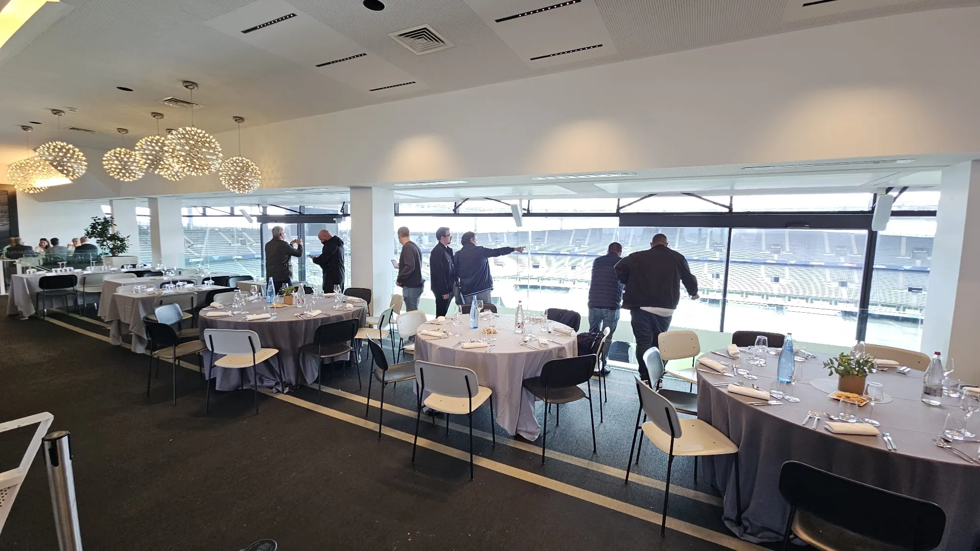 Install Tour Paris 2025