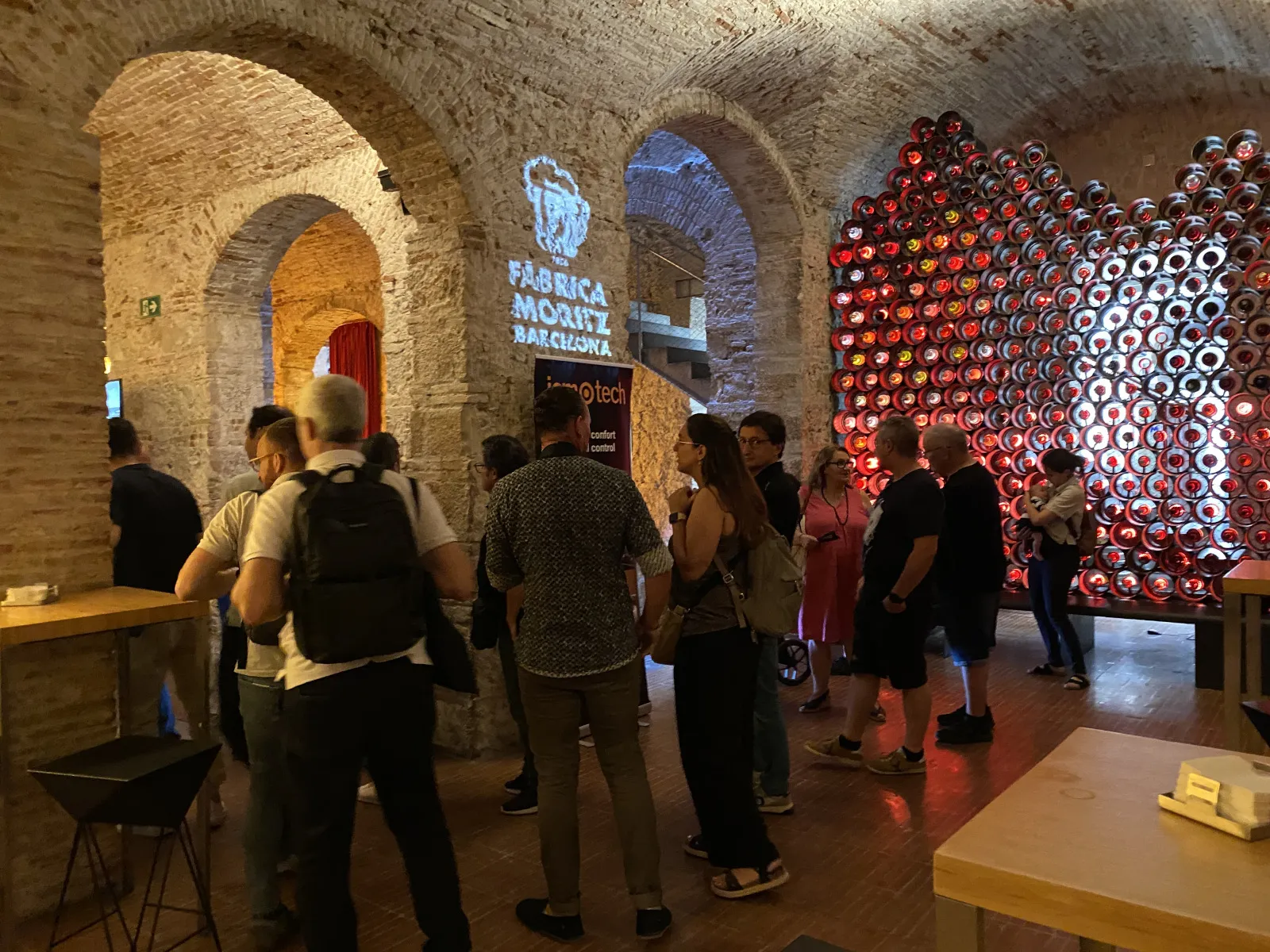 Install Tour Barcelona 2026